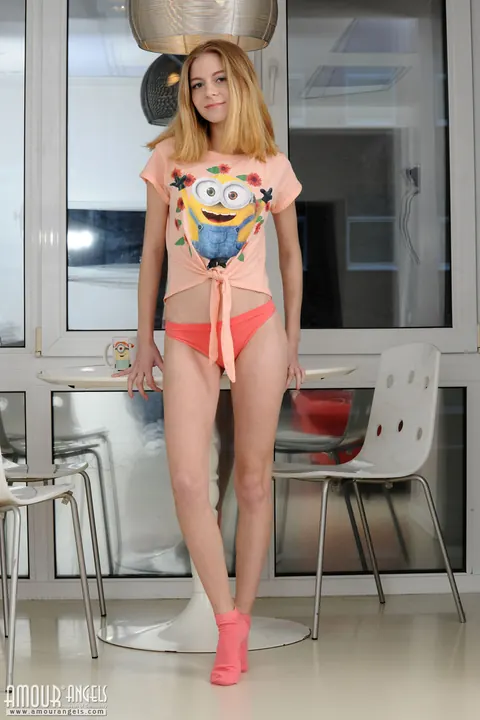 Blonde Undresses and Spreads Her Shaved Pussy in Socks – photo 3 of 20