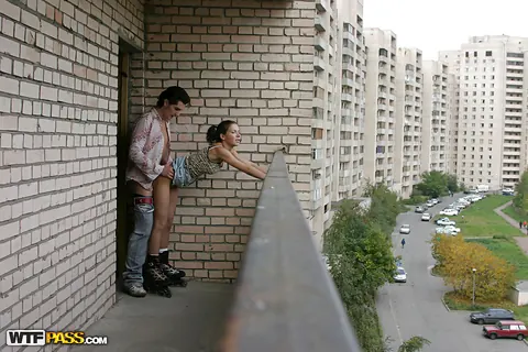 Short-Haired Woman Sucks Cock and Takes Anal in Public – photo 7 of 16