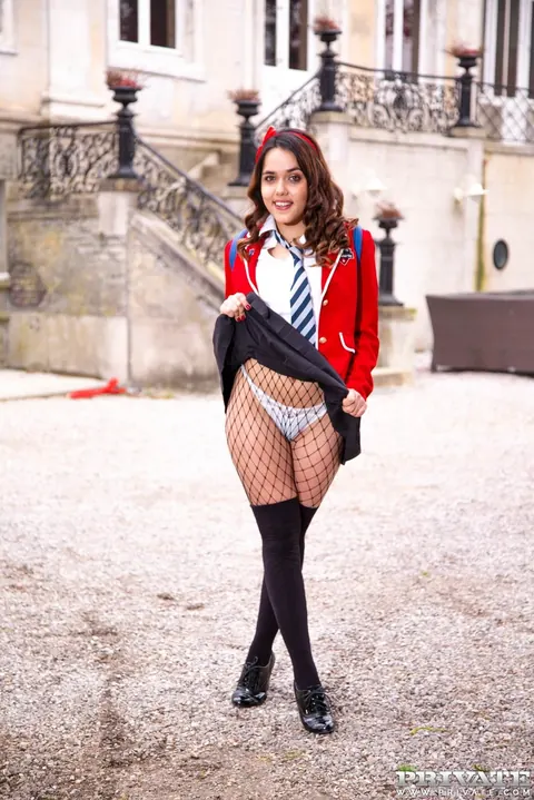 Esperanza Del Horno: Slim Latina in Uniform Takes Double Penetration Outdoors – photo 3 of 12