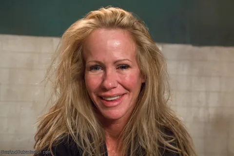 Simone Sonay: Blonde MILF with Big Tits Gets Rough Sex on a Table – photo 20 of 20