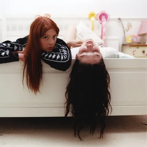 Maisy Taylor: European Lesbians Kiss Deeply Before Fingering and Licking Pussy – photo 3 of 11