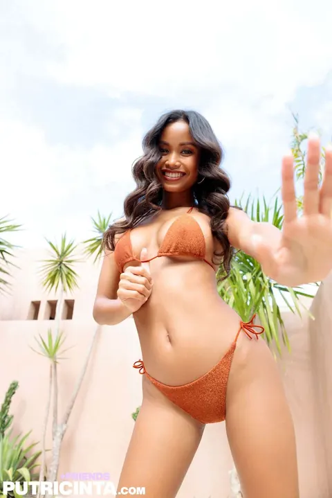 Petite Asian Babe Teases in a Bikini and Bares Her Tits – photo 15 of 17