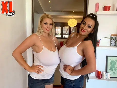 Erin Star: Two Curvy Brunette MILFs in Denim Shorts Lick and Finger Each Other – photo 3 of 16