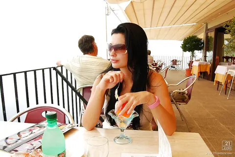 Aletta Ocean: Busty Brunette Flaunts Bikini and Glasses on the Beach – photo 1 of 16
