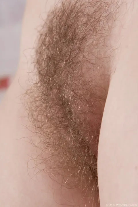Redhead Pulls Panties Aside and Spreads Her Hairy Pussy in the Kitchen – photo 19 of 21