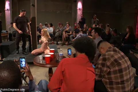 Dee Williams: Blonde MILF with Big Tits Sucks Cock in Public Bondage – photo 1 of 21