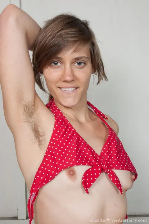 Hairy Babe in a Bikini and Glasses Spreads Her Pussy Wide – photo 11 of 21