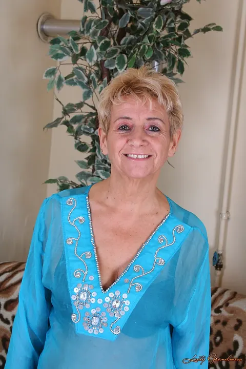 Autumn Leaf: Short-Haired Mature Blonde with Big Tits Takes Anal and Swallows – photo 1 of 18