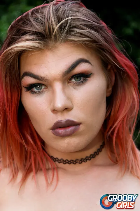 Thick Trans Woman Undresses and Poses Nude Outdoors – photo 15 of 16