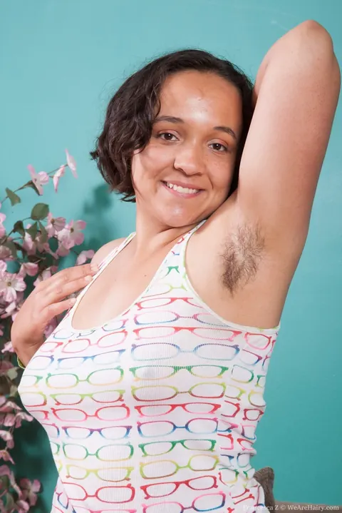 Francesca Z: BBW with Big Natural Tits Spreads Her Hairy Bush and Armpits on the Sofa – photo 2 of 16