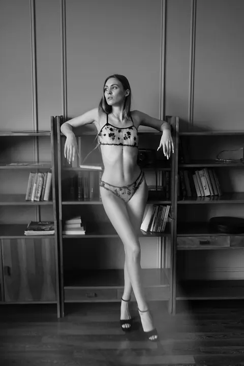Mercia Francis: Blonde PAWG in Lingerie and Heels Arches Back and Strips – photo 6 of 13