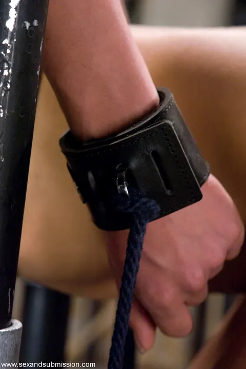 Ruby Knox: Thick Brunette in Bondage Gets Fucked Doggy Style – photo 2 of 21