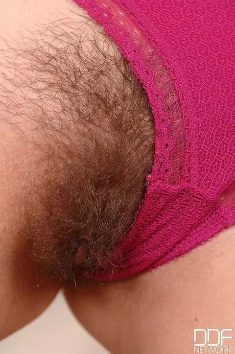 Amanda Monroe: European Brunette Pulls Panties Aside to Finger Her Hairy Pussy – photo 8 of 16