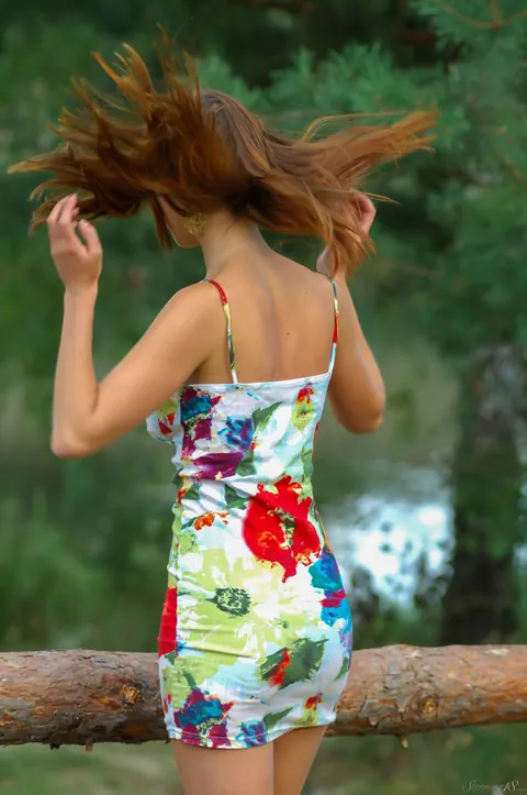 Busty Redhead Lifts Her Skirt and Spreads Outdoors – photo 3 of 21