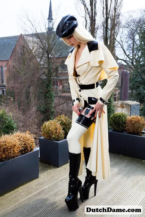 Blonde in Latex Lingerie and Stockings Outdoors – photo 9 of 16