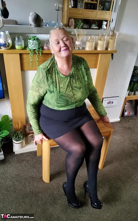 Valgasmic Exposed: Short-Haired Redhead BBW Poses in Stockings and Panties – photo 4 of 16