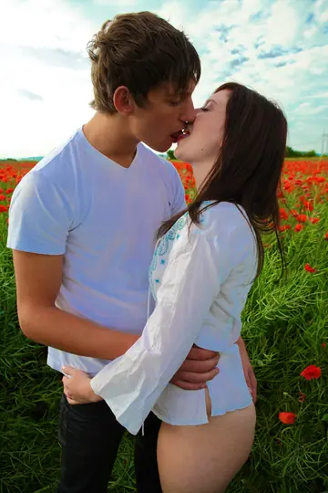 Woman Has Sex and Anal Outdoors Among Poppies