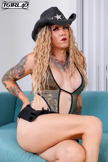 Mature Trans Woman Fucks and Kisses Her Partner
