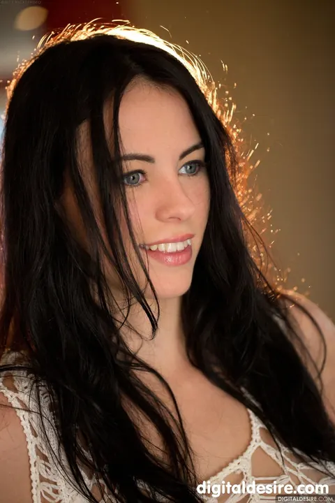Veronica Radke: Brunette with Natural Tits and Tattoo Stands Nude and Arches Back – photo 1 of 21