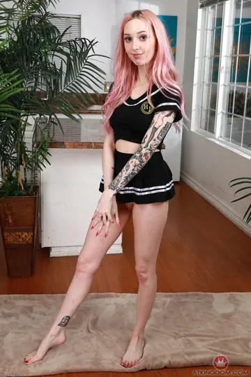 Tattooed Woman Peels Top Down and Spreads Wide