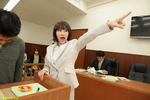 Nonoka Kaede: Slim Japanese Babe Gets Creampied in a Public Office – photo 2 of 20