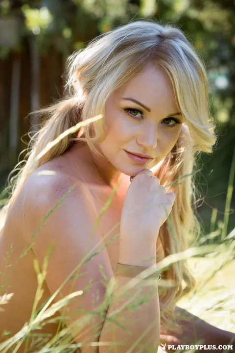 Elyse Jean: Blonde in Panties and Boots Poses in Long Grass – photo 14 of 16