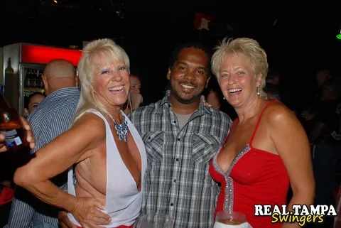 Mandi McGraw & Tracy Lick: Tall Mature Blondes in Bikinis Share Black Cock – photo 8 of 21