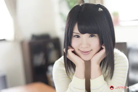 Ami Oya: Japanese Woman Pulls Down Her Panties on the Sofa – photo 1 of 15