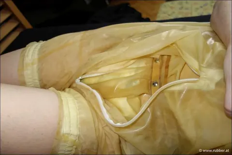 PAWG in Latex Bondage Fingers and Uses a Dildo – photo 6 of 16