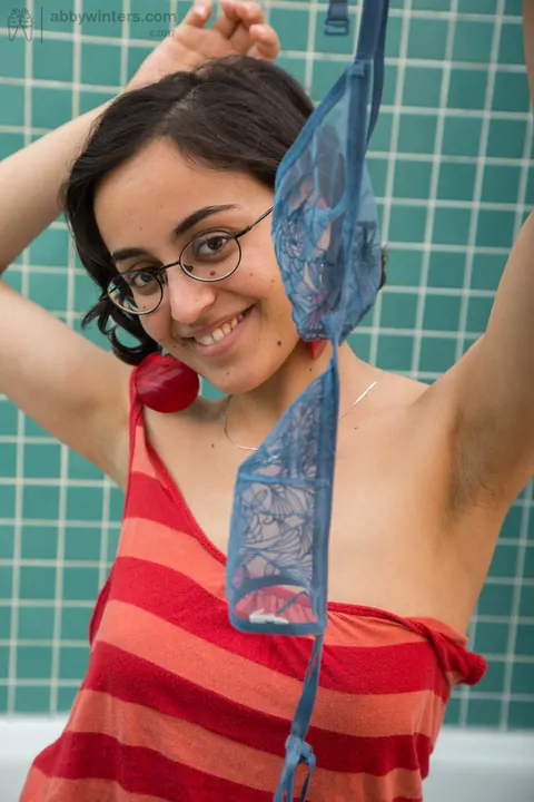 Yasmeena: Short-Haired Brunette with Hairy Pussy Fingers Herself in the Bathroom – photo 2 of 21