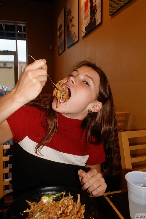 Gaby Mueller: Amateur Brunette Flashes Sheer Undies and Spreads Her Legs at a Restaurant – photo 4 of 12