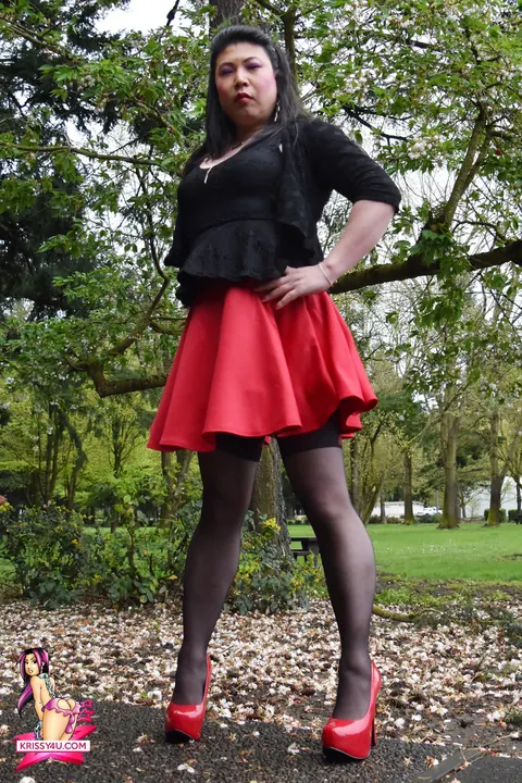 Curvy Asian Trans Woman Flaunts Stockings and Heels Outside – photo 8 of 16