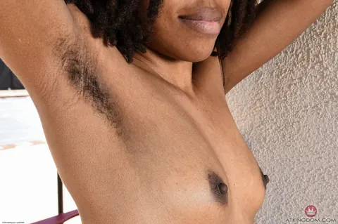 Olivia Green: Ebony Brunette in a Bikini Spreads Her Trimmed Pussy Outdoors – photo 5 of 21