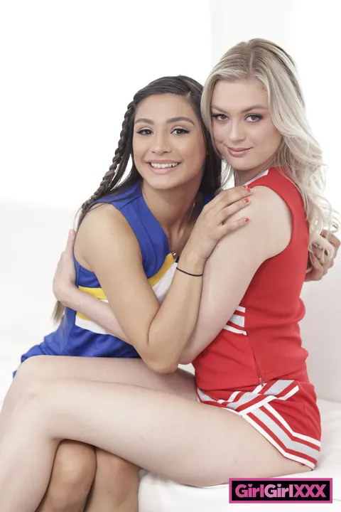 Amber Moore: Blonde and Brunette Latinas Eat Pussy in Uniforms – photo 14 of 21