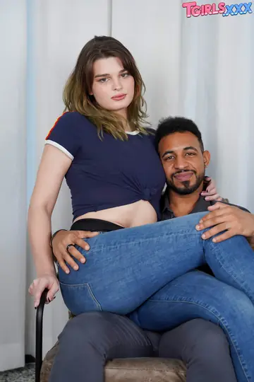 Thick Trans Woman Sucks BBC and Takes Anal