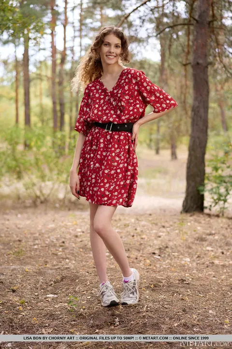 Lisa Bon: Redhead Strips Out of Her Skirt and Spreads in the Forest – photo 1 of 18
