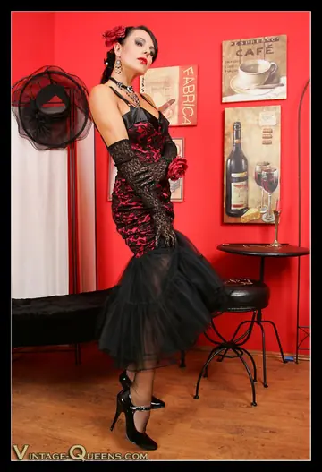 MILF Strips Out of Her Skirt and Lingerie