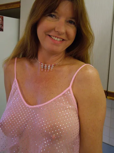 Dee Delmar: Busty Redhead MILF Fucks Herself with a Dildo on the Kitchen Counter – photo 2 of 20
