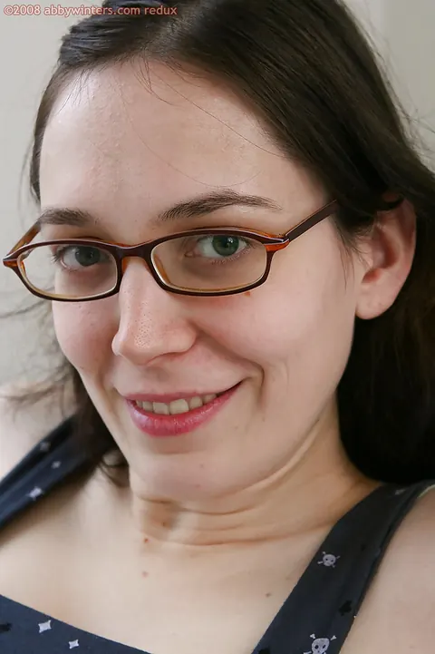 Nerdy Brunette in Glasses Spreads Her Hairy Pussy Wide – photo 4 of 16
