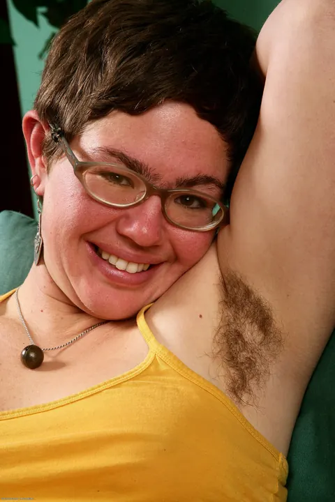 Busty Short-Haired Woman in Glasses Spreads Her Hairy Pussy – photo 2 of 21