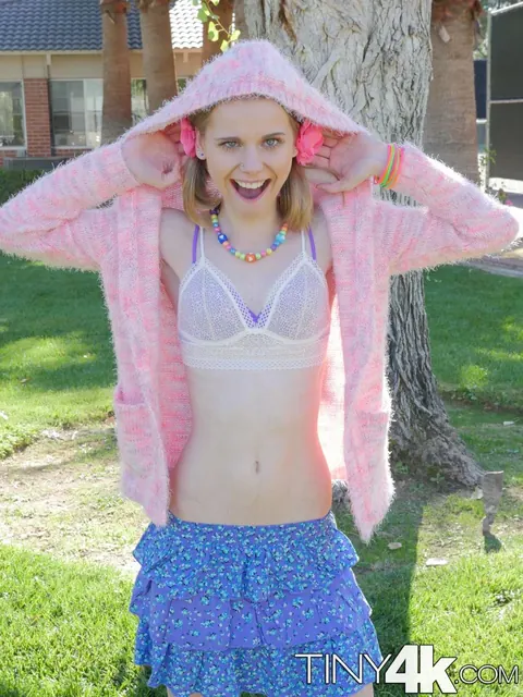 Catarina Petrov: Skinny Blonde Lifts Her Skirt and Spreads Outside – photo 2 of 17