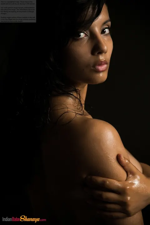 Thick Indian Babe Oils Her Big Tits and Ass in the Dark – photo 7 of 16