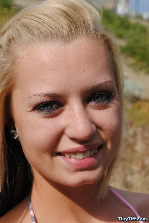 Petite Blonde Strips Out of Her Bikini Outdoors and Spreads – photo 2 of 16