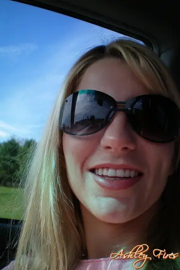 Ashley Fires – Busty Blonde MILF Sucks Cock and Fingers Herself in a Car Outdoors