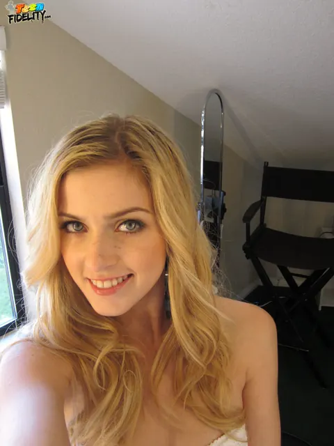 Abigaile Johnson: Czech Blonde in a Bikini Bares Her Small Natural Tits – photo 8 of 19