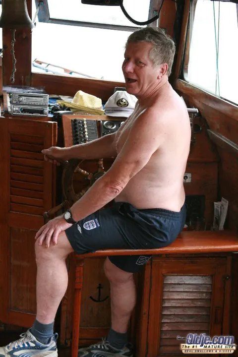 Mia Leone: Czech Blonde Sucks Old Captain and Gets Fucked Standing on a Boat – photo 2 of 20