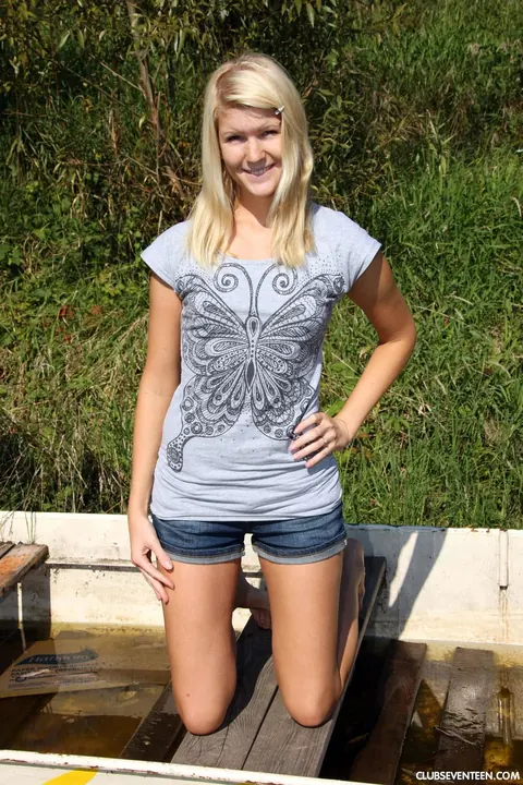 Nella B: Tall European Blonde Fingers Her Pussy on an Abandoned Boat – photo 2 of 18