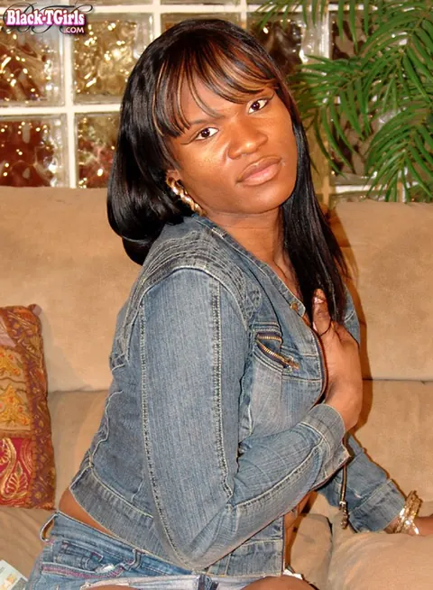 Hairy Ebony Trans Woman Strokes Her Cock to Cum – photo 4 of 16