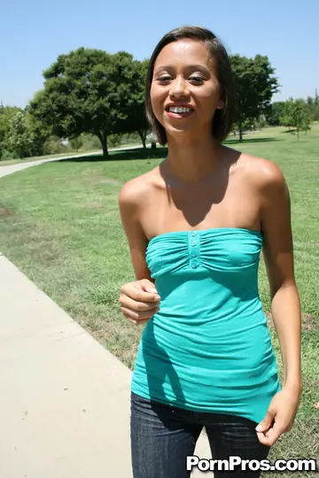 Mia Lina – Skinny Latina in a Bikini Sucks Cock and Fucks Outdoors