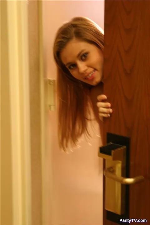 Jannah Burnham: Blonde with Small Natural Tits Kisses and Poses Nude – photo 2 of 21
